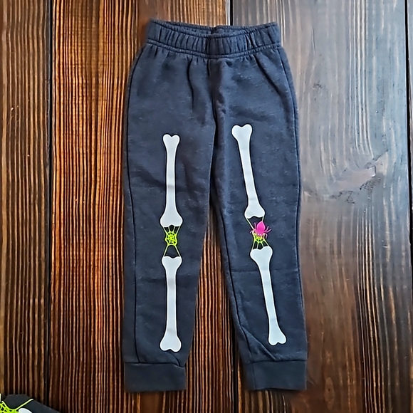 HALLOWEEN SET - Picture 2 of 11